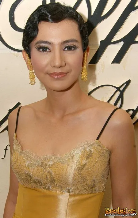 Foto Wanda Hamidah