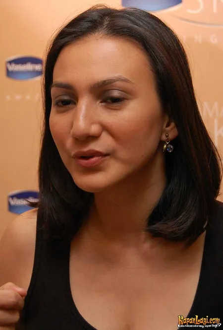 Foto Wanda Hamidah
