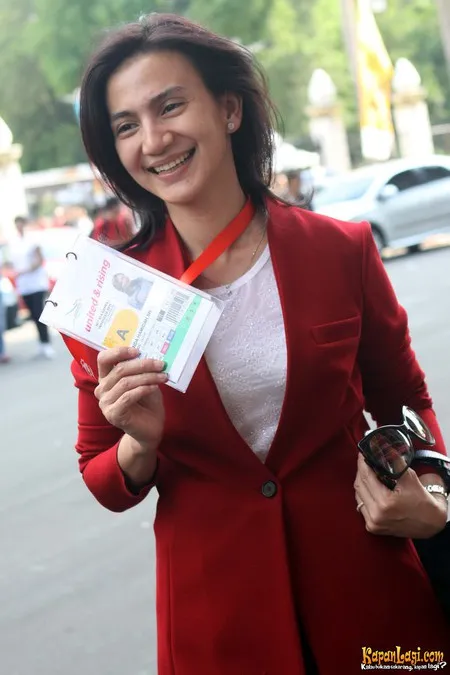 Foto Wanda Hamidah