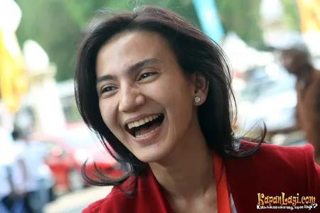 Foto Wanda Hamidah