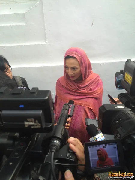 Foto Wanda Hamidah