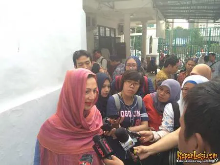 Foto Wanda Hamidah