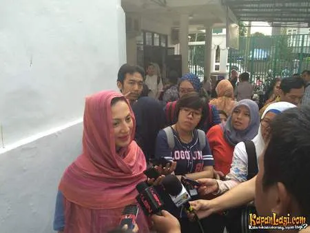 Foto Wanda Hamidah