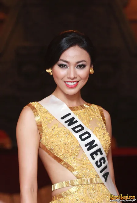 Foto Whulandary Herman