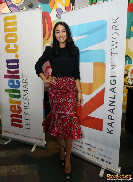 Foto Whulandary Herman