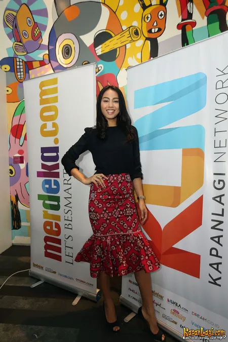 Foto Whulandary Herman