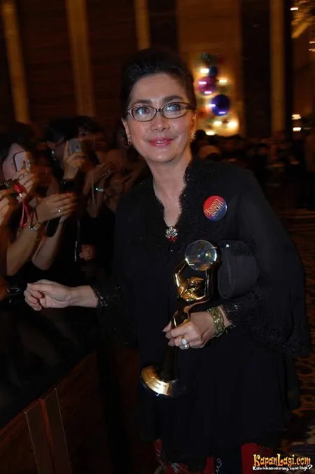 Foto Widyawati