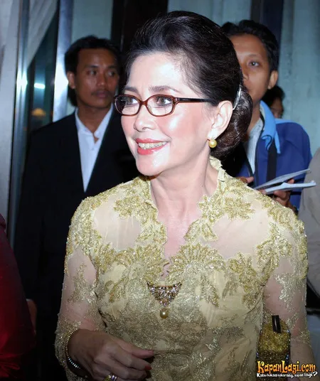 Foto Widyawati