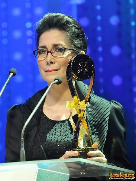Foto Widyawati