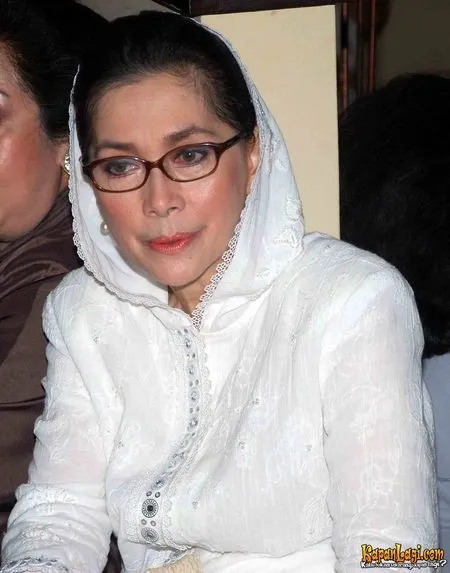 Foto Widyawati