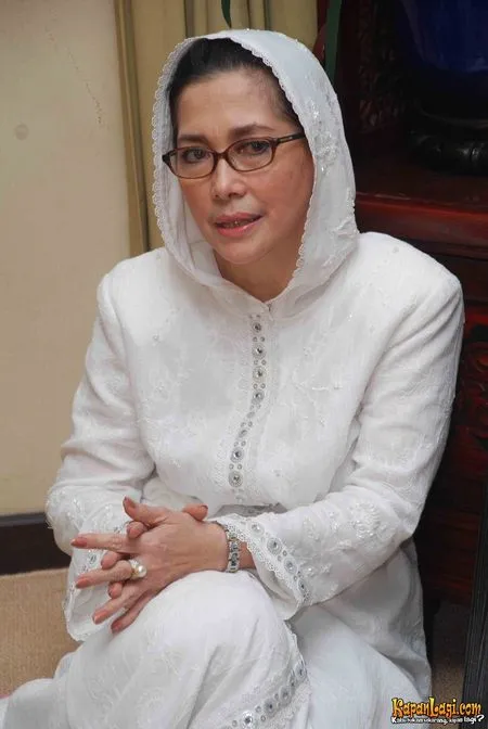 Foto Widyawati