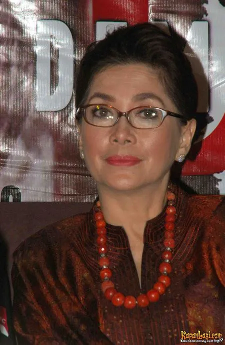 Foto Widyawati