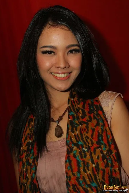 Foto Winda Viska Ria