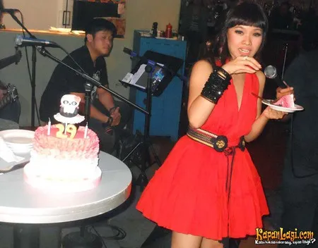 Foto Winda Viska Ria