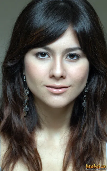 Foto Wulan Guritno