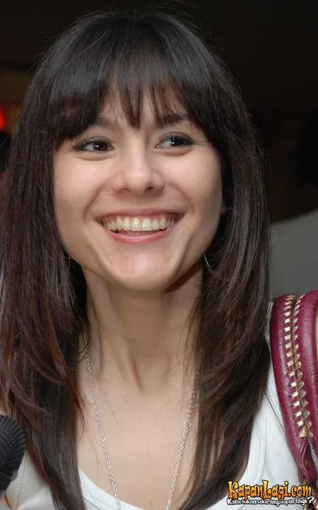 Foto Wulan Guritno