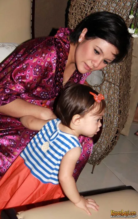 Foto Wulan Guritno