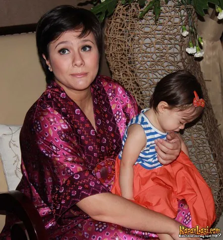Foto Wulan Guritno