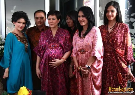 Foto Wulan Guritno