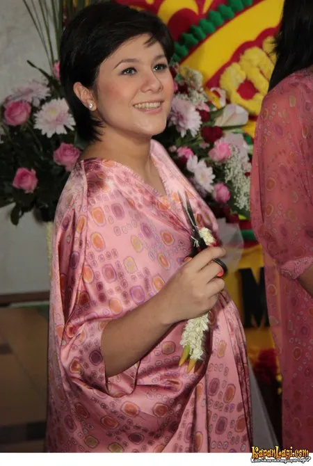 Foto Wulan Guritno