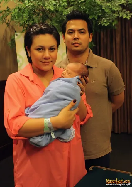 Foto Wulan Guritno