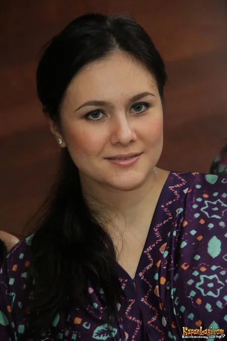 Foto Wulan Guritno