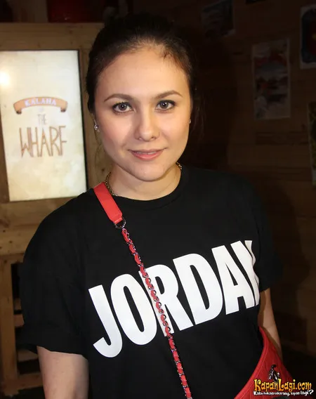 Foto Wulan Guritno