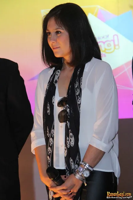 Foto Wulan Guritno