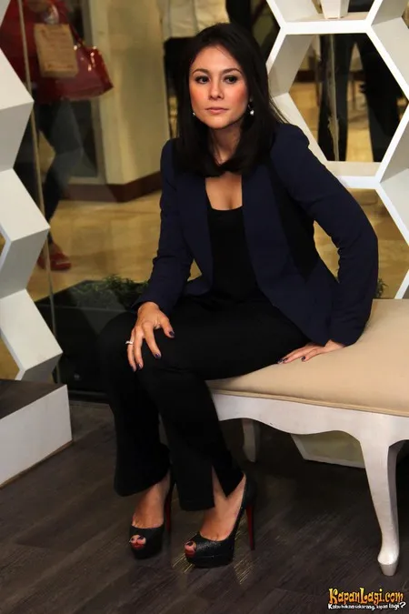 Foto Wulan Guritno