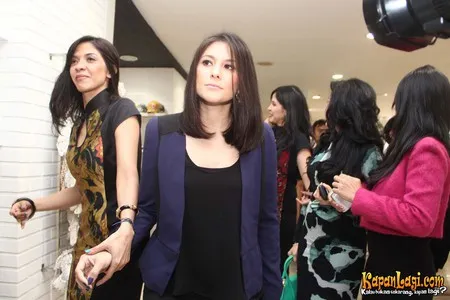 Foto Wulan Guritno