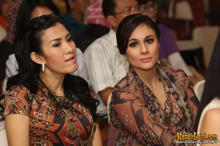Foto Wulan Guritno