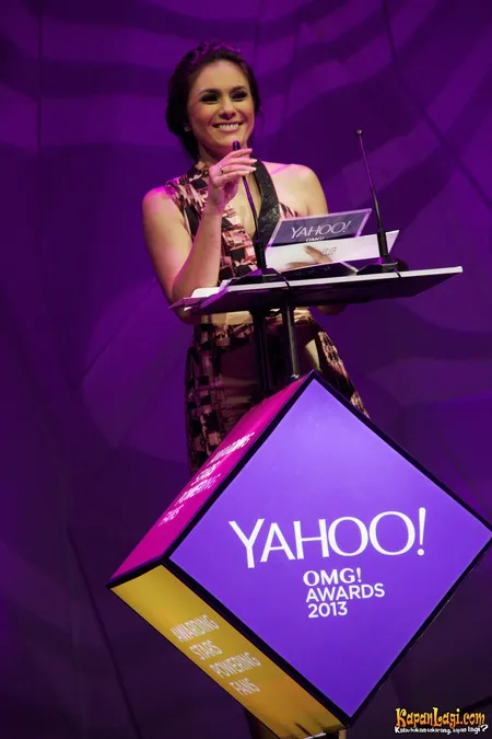 Foto Wulan Guritno