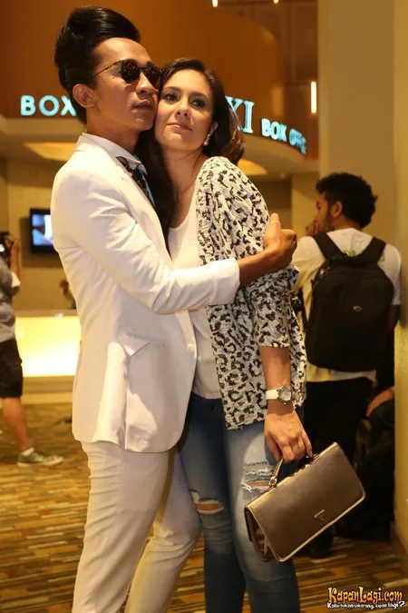 Foto Wulan Guritno