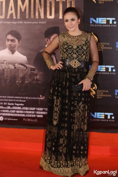 Foto Wulan Guritno