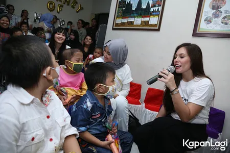 Foto Wulan Guritno
