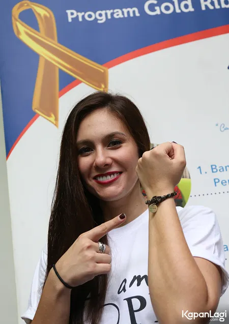 Foto Wulan Guritno