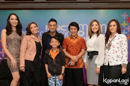 Foto Wulan Guritno