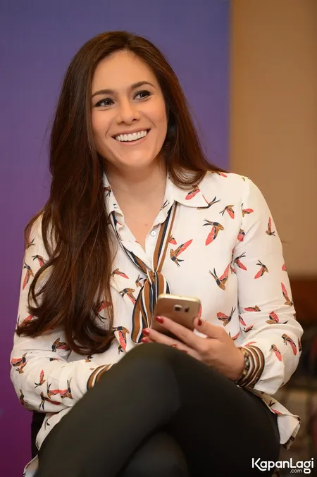 Foto Wulan Guritno