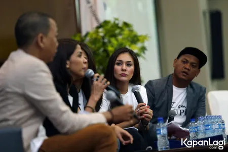 Foto Wulan Guritno