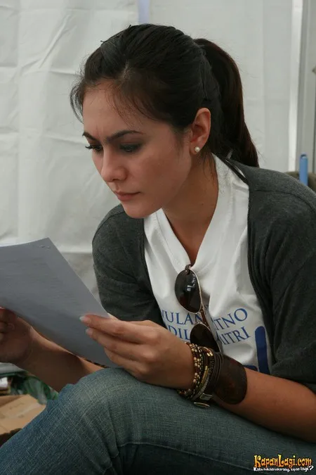 Foto Wulan Guritno