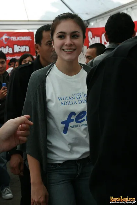 Foto Wulan Guritno