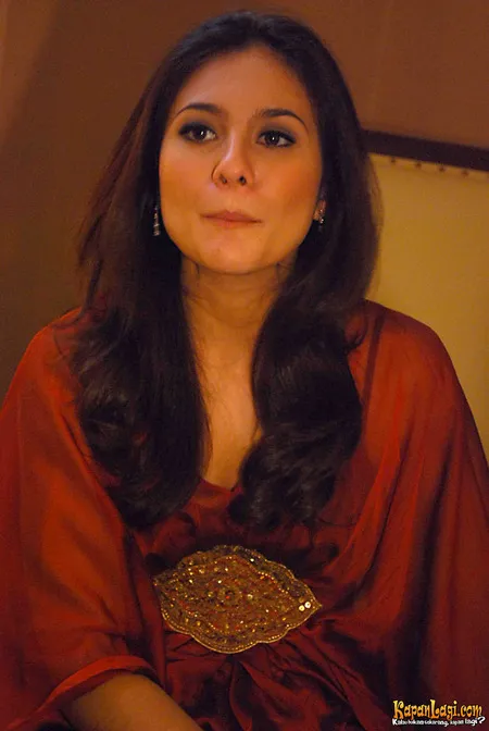 Foto Wulan Guritno