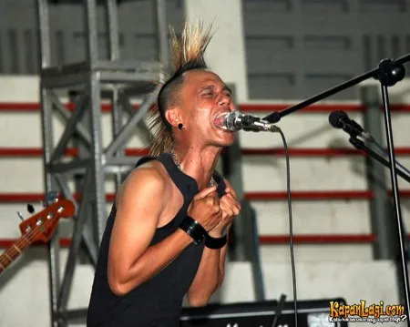 Foto X River