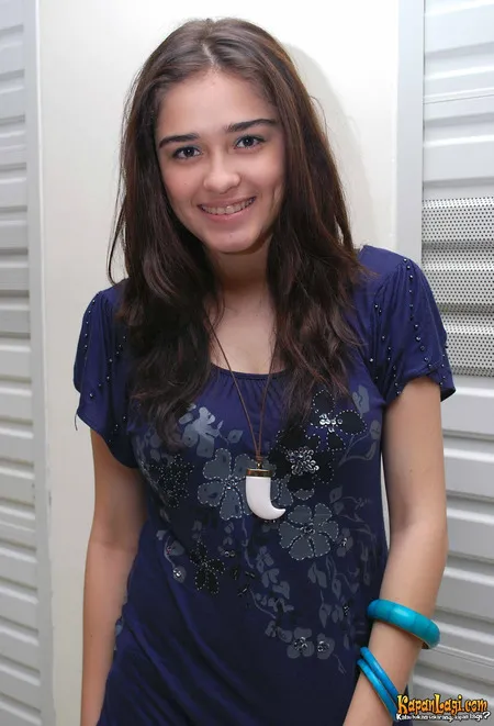 Foto Yasmine Wildblood