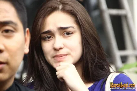 Foto Yasmine Wildblood