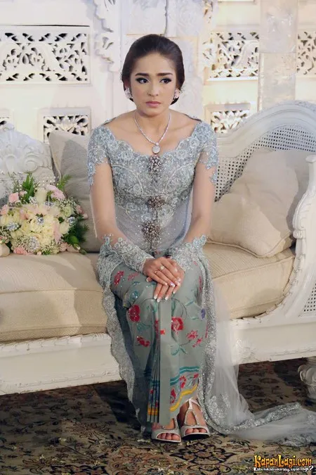 Foto Yasmine Wildblood