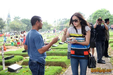 Foto Yasmine Wildblood