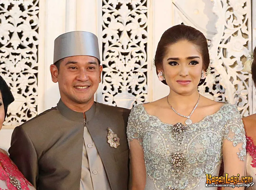 Yasmine Wildblood dan suami | Foto: KapanLagi.com