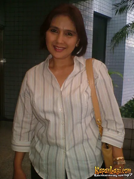 Foto Yati Octavia