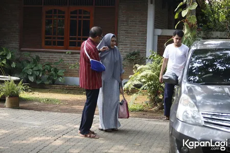 Foto Yati Octavia